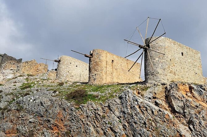 Private Tour-Knossos Palace Zeus Cave&Olive Oil Mill from Elounda - Aposelemis Dam on the return route