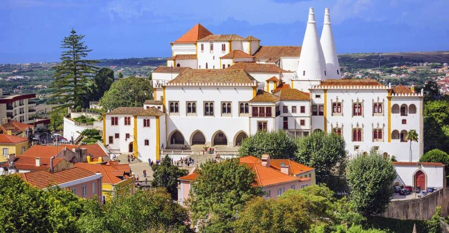 Private Tour - Sintra with Pena Palace and Cascais - Language, guide quality, and the small details
