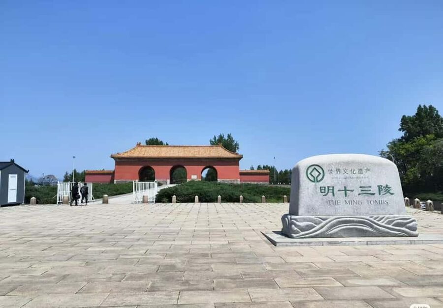 Private Trip to Great Wall+Summer Palace with English Driver - Who will enjoy this day most