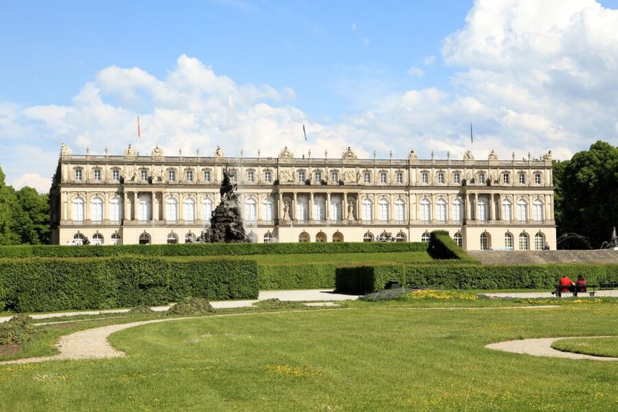 Private Van Tour to the Royal Palace of Herrenchiemsee - Crossing Chiemsee to Herreninsel