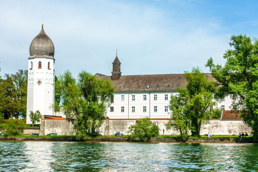 Private Van Tour to the Royal Palace of Herrenchiemsee - Fraueninsel, the quieter second stop