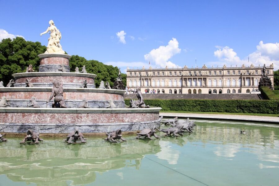 Private Van Tour to the Royal Palace of Herrenchiemsee - Who should book this Chiemsee day trip?