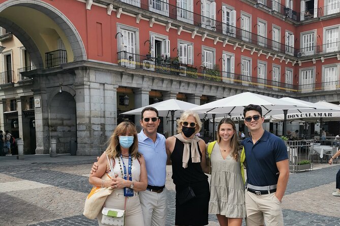 Private Walking Tour to Royal Palace and Old Town of Madrid - A taste of Mercado de San Miguel