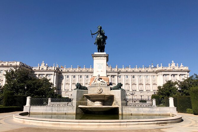 Private Walking Tour to Royal Palace and Old Town of Madrid - Two hours inside the Royal Palace