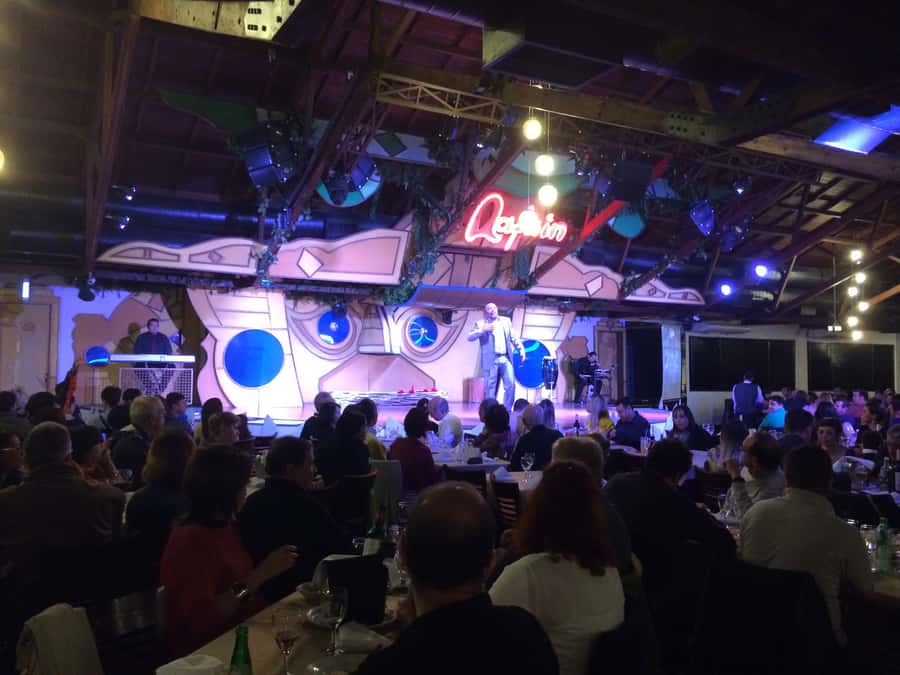 Rafain Palace: Barbecue Dinner Show - Who will enjoy this evening most?