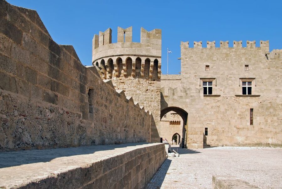 Rhodes: Palace of Grand Master Ticket & Rhodes SG audio tour - What the audio tour actually covers
