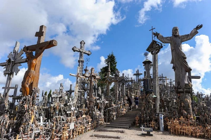 Riga: Hill of Crosses, Guided Rundale Palace & Bauska Castle - Key points at a glance
