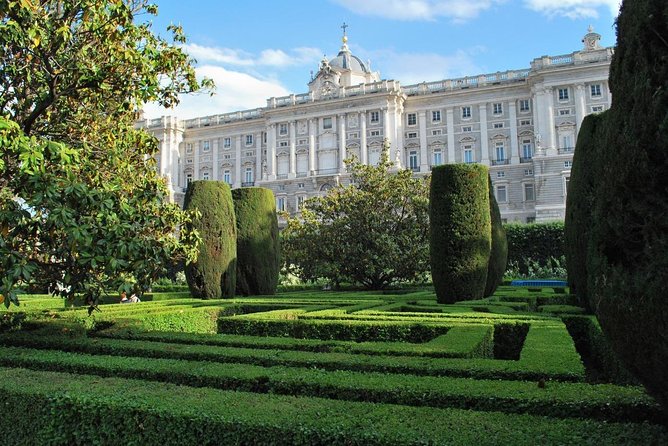Royal Palace Guided Tour Small Group with Tickets - Price and overall value at $43.44