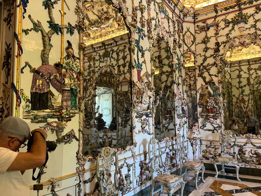 Royal Palace of Aranjuez Small-Group Tour with Entry Ticket - Meeting at Cafe de Damas