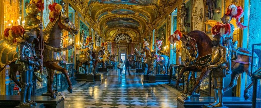 Royal Palace of Turin Skip-the-Line Ticket and Guided Tour - Royal apartments where ceremony ruled daily life
