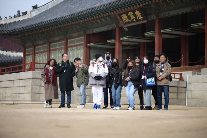 Seoul: Gyeongbokgung Palace Half Day Tour - Can you see the guard-changing ceremony?