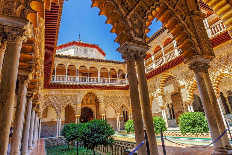 Seville: Alcázar Guided Palace Tour with Priority Access - Priority entry at the palace gates