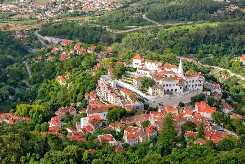 Sintra Hike: Past palaces and hidden paths. - Key points to know before you go