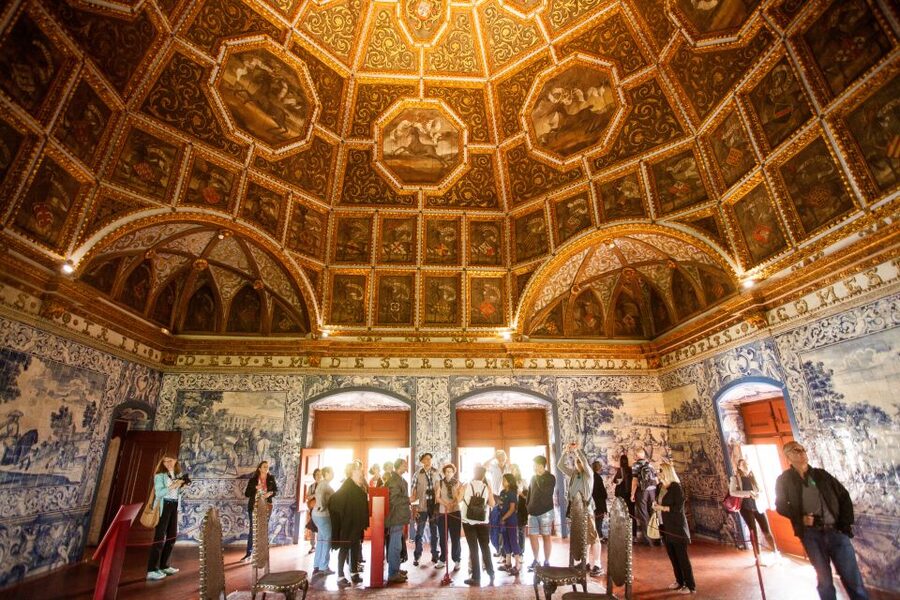 Sintra: National Palace and Gardens Skip-the-Line Ticket - How the audio guide changes the visit