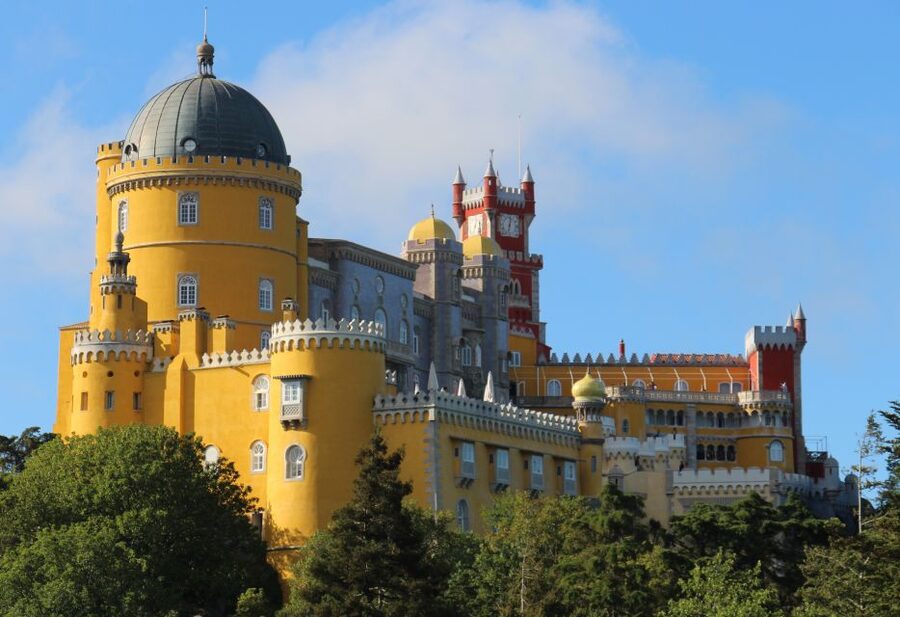 Sintra Palaces and Cascais Magical Experience Private Tour - Sintra old town and the forest road
