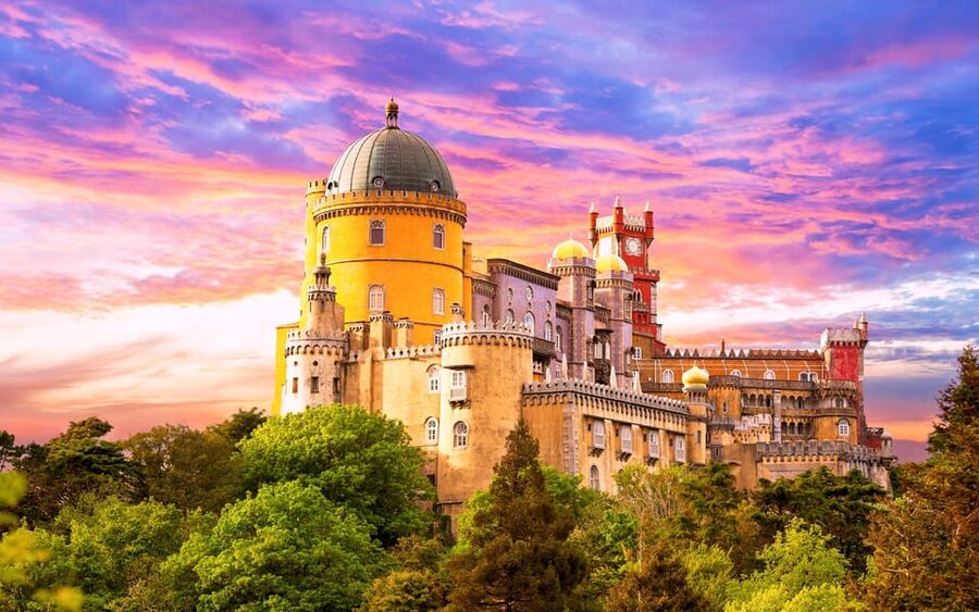 Sintra: Pena Palace, Cabo da Roca & Cascais, Private Tour - Should you book this Sintra private tour?