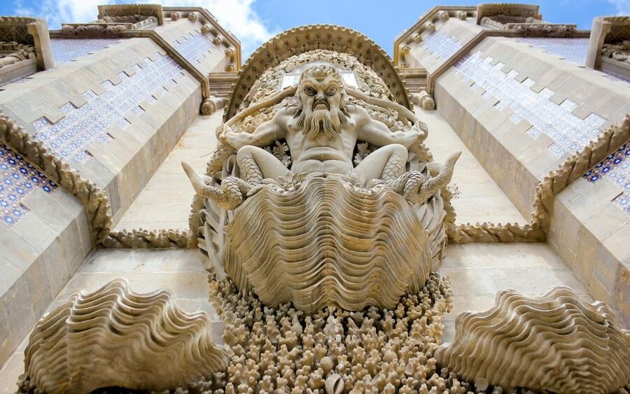 Sintra: Pena Palace, Moorish Castle, Regaleira, & Monserrate - Five things to know before you book