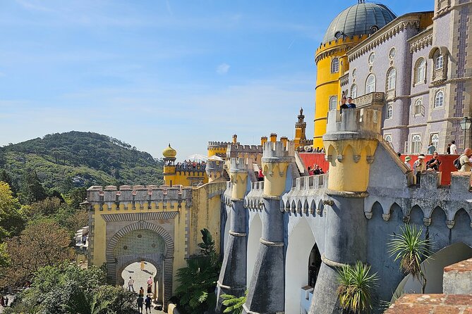 Sintra, Pena Palace, Quinta da Regaleira & Cascais Group Tour - What the $33.86 price really covers