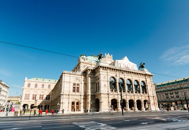 Skip-the-Line Schonbrunn Palace Guided Tour and Vienna Historical City Tour - Schönbrunn Palace and the Habsburg summer court