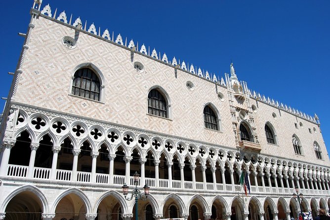 Skip the Line Venice Doge's Palace and St. Mark's Basilica Tour - Doge’s Palace and the machinery of Venetian power