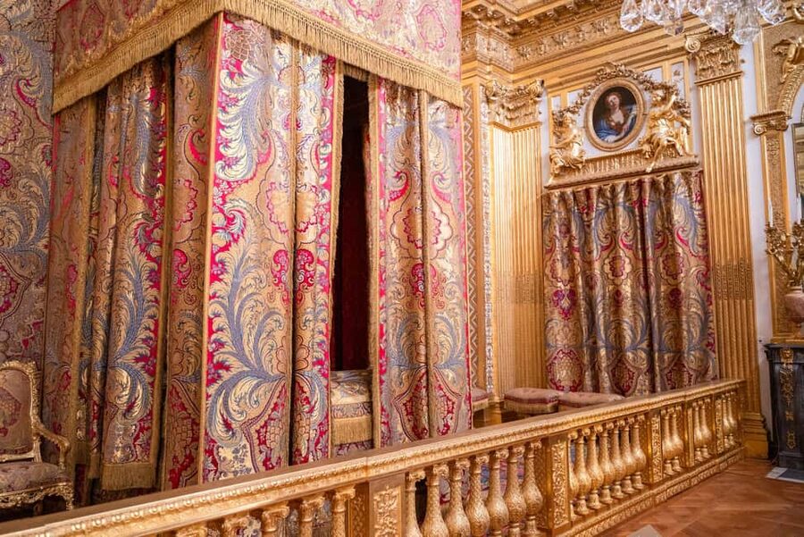 Skip-the-Line Versailles Palace & Garden Tour with Transport - The Hall of Mirrors and Royal Opera
