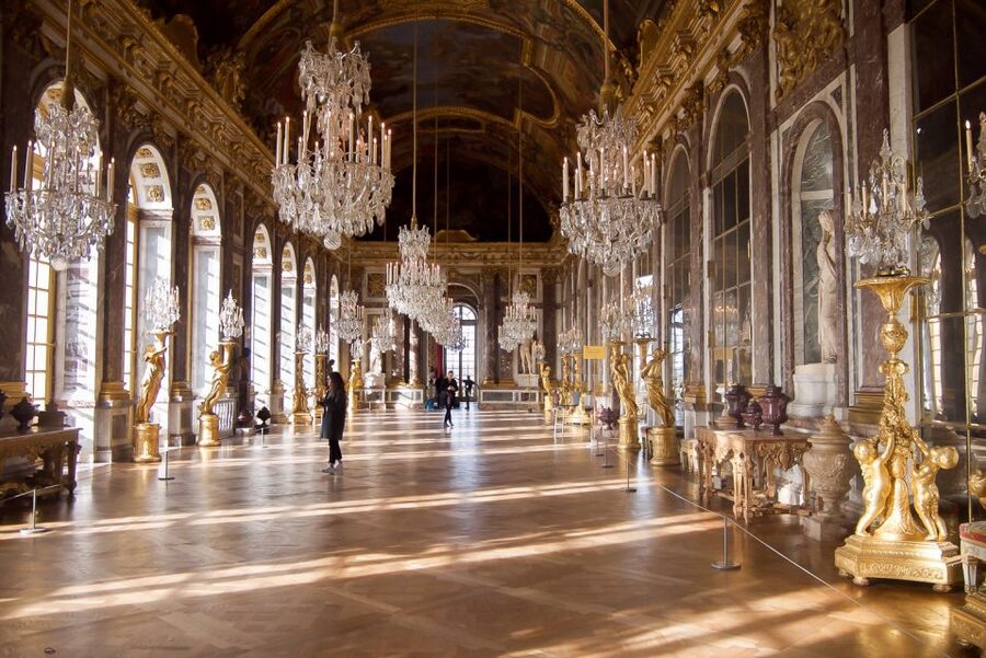 Skip-the-Line Versailles Palace Tour by Train from Paris - Walking, weather, and comfort