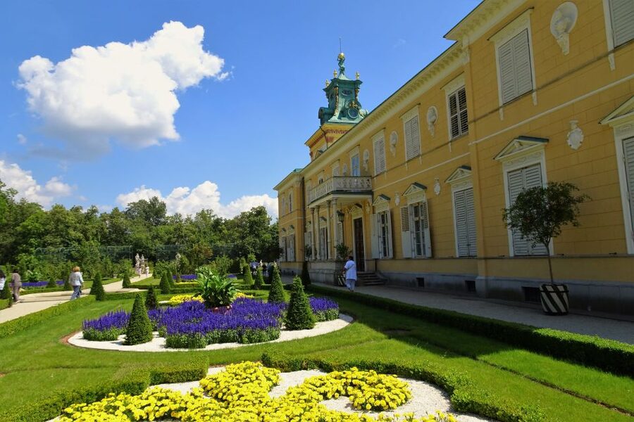 Skip-the-Line Wilanow Palace and Gardens Private Tour Warsaw - Two hours or three hours with transport?