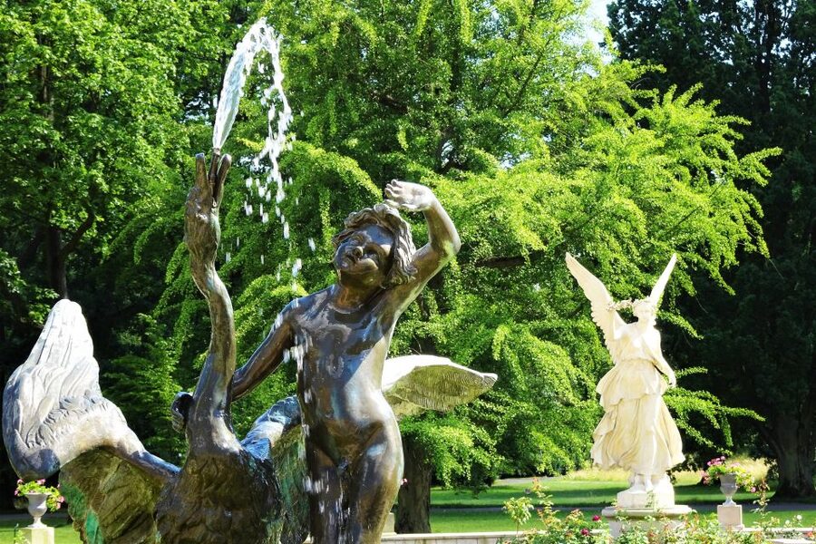 Skip-the-Line Wilanow Palace and Gardens Private Tour Warsaw - Who will enjoy this private visit most?