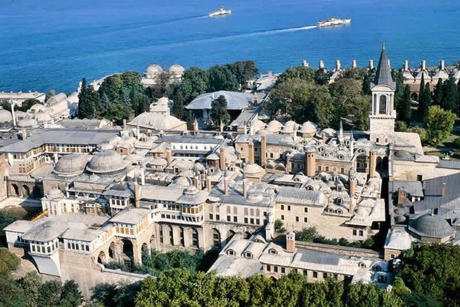 Small-Group Topkapi Palace and Harem Tour with Tickets - Why Topkapi Palace deserves a guided visit
