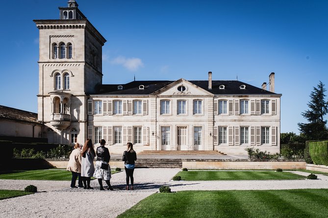 St-Emilion & Médoc Wine Day Tour: Chateaus, Tastings and Lunch - Who should book this Bordeaux wine tour?