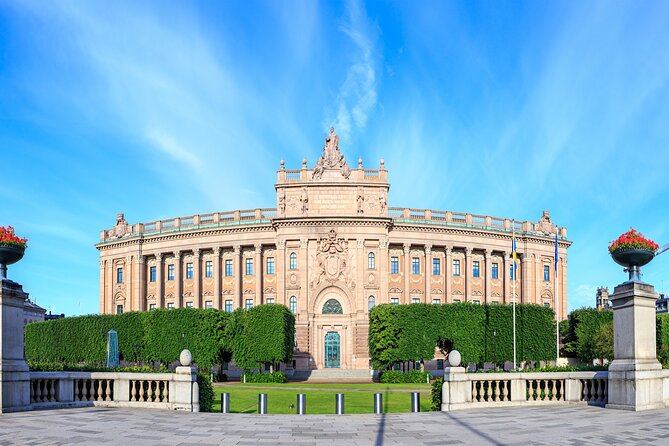 Stockholm Old Town Highlights, Royal Palace, Vasa Museum Tour - Parliament House and the Swedish government
