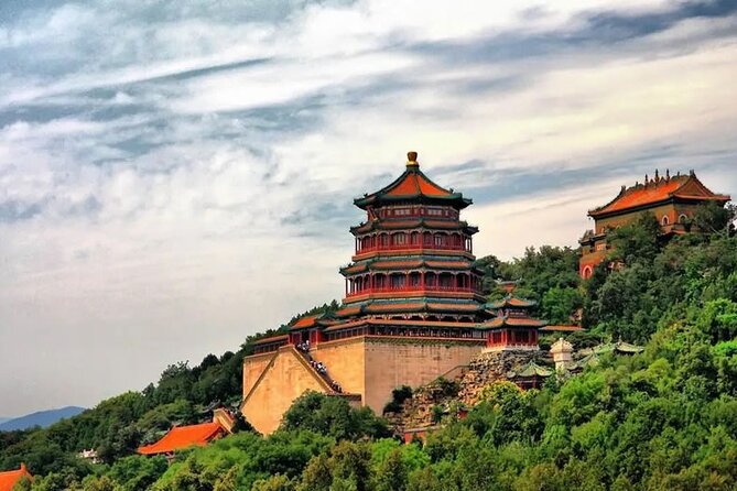 Temple Heaven, Lama Temple, Summer Palace & Peking Duck Bus Tour - Yonghe Lama Temple and its towering Buddha