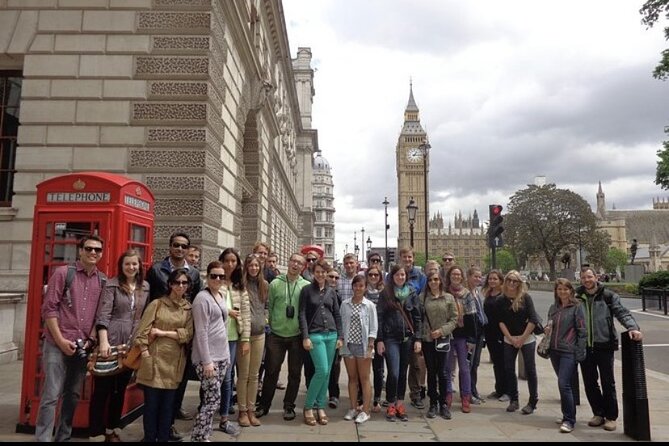 The Changing of the Guard Tour and Buckingham Palace - St. James’s Park gives the route some breathing room