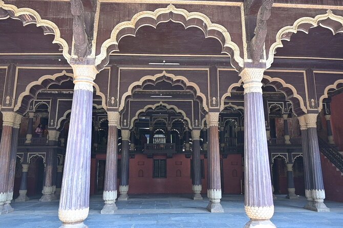 Tipu Palace + Koté Vishnu + Fort + KR Market + Jain Temple = Bengaluru Pété Walk - Kote Venkataramana Temple and the Rhythm of Worship