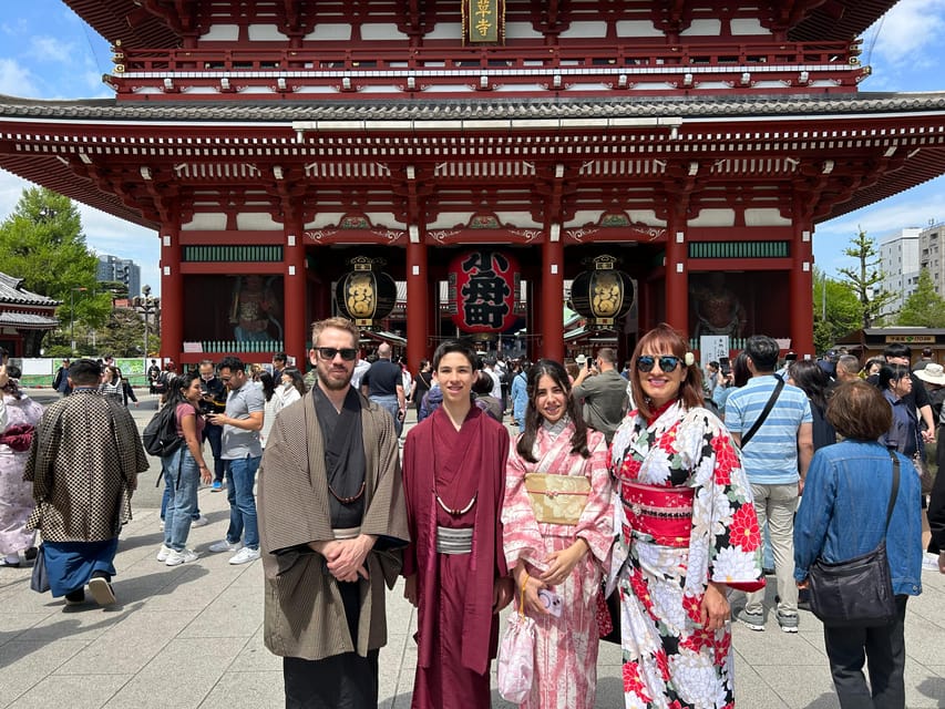 Tokyo: Imperial Palace and Shogun Walking Tour - The Imperial Palace and the meaning of the site