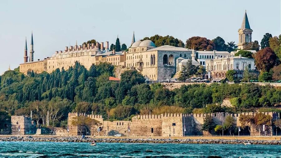 Topkapi Palace & Harem, Skip-the-Line SMALL GROUP - What the guides add to the visit
