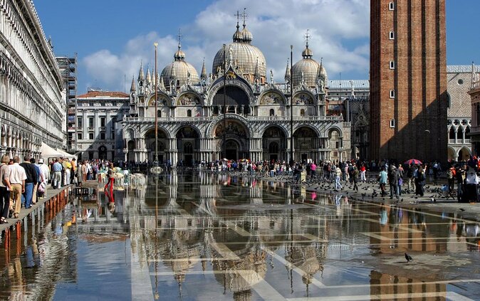 Tour of Venice in Doge's Palace and St Mark's Basilica - Key points before you book