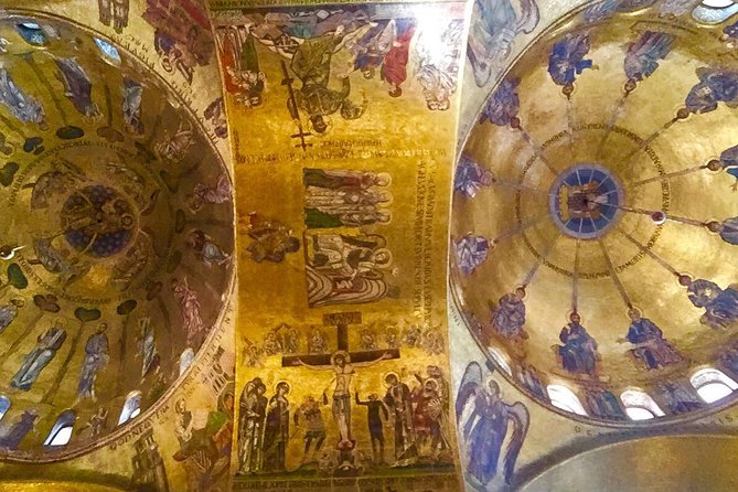Tour of Venice in Doge's Palace and St Mark's Basilica - Why these two sights belong together