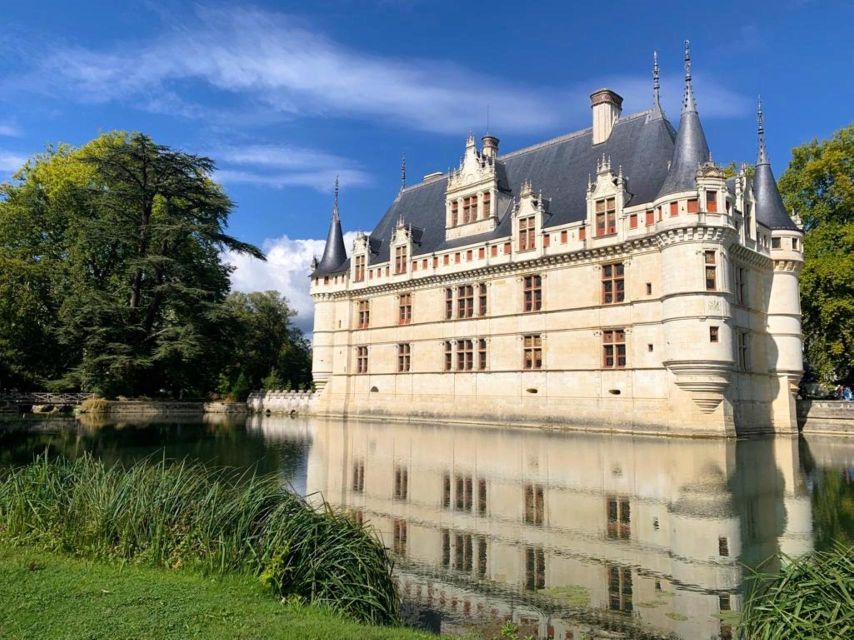 Tours: Chateaux Azay-le-Rideau and Villandry Morning Tour - Why this pairing works so well in four hours