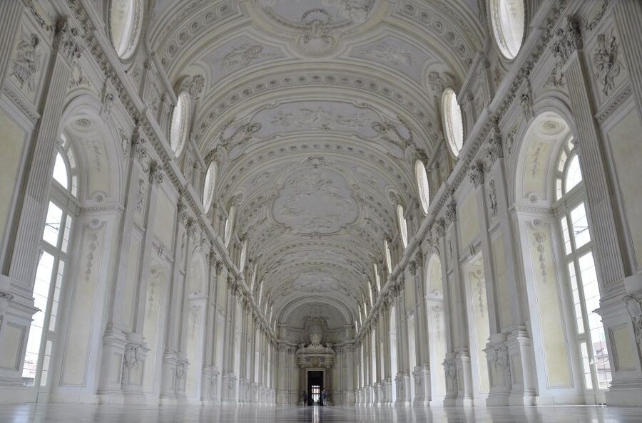 Turin: Palace of Venaria Guided Tour - The Great Gallery Brings the Baroque Drama