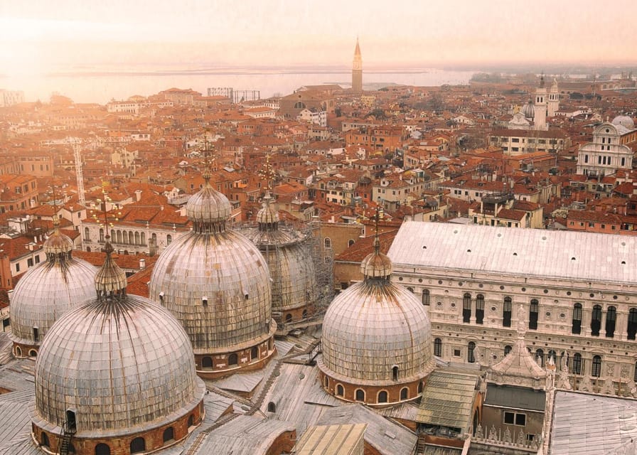 Venice: Basilica and Doge's Palace Priority Ticket and Tour - Crossing into Doge’s Palace