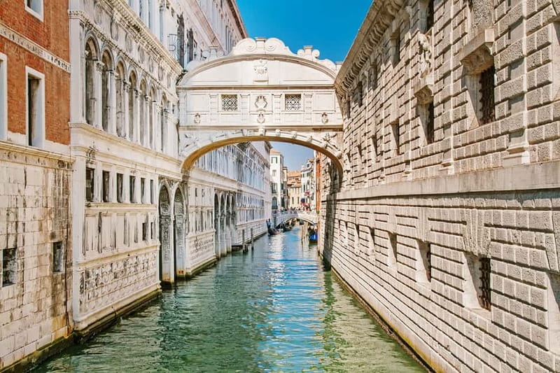 Venice: City Pass with Museums including Doge's Palace - Murano’s Glass Museum and Burano’s Lace Museum
