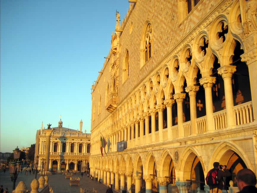 Venice: Doge's Palace and St. Mark's Basilica Guided Tour - Key points to know before booking