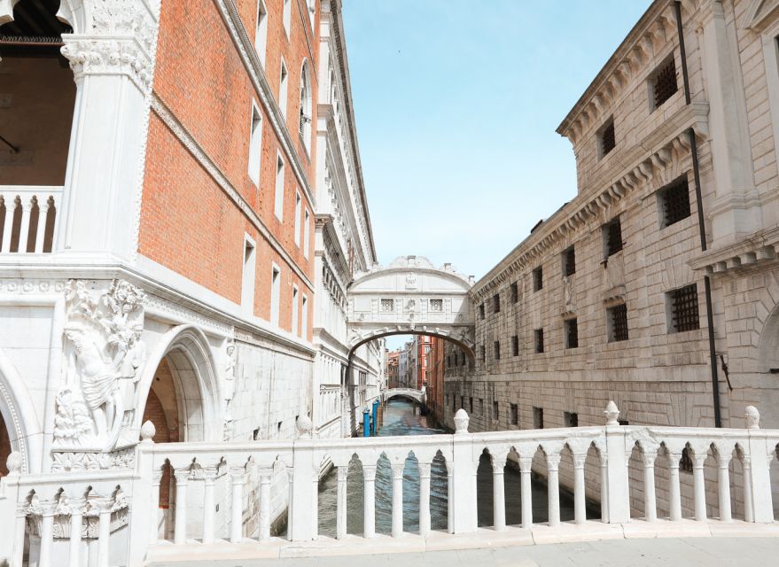 Venice: Doge's Palace and St. Mark's Basilica Tour - Price, flexibility, and practical value
