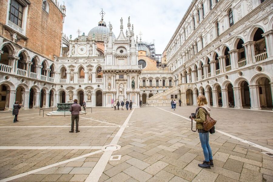 Venice: Doge's Palace Skip-the-Line Tour with Prisons - Casanova and the Venetian prisons