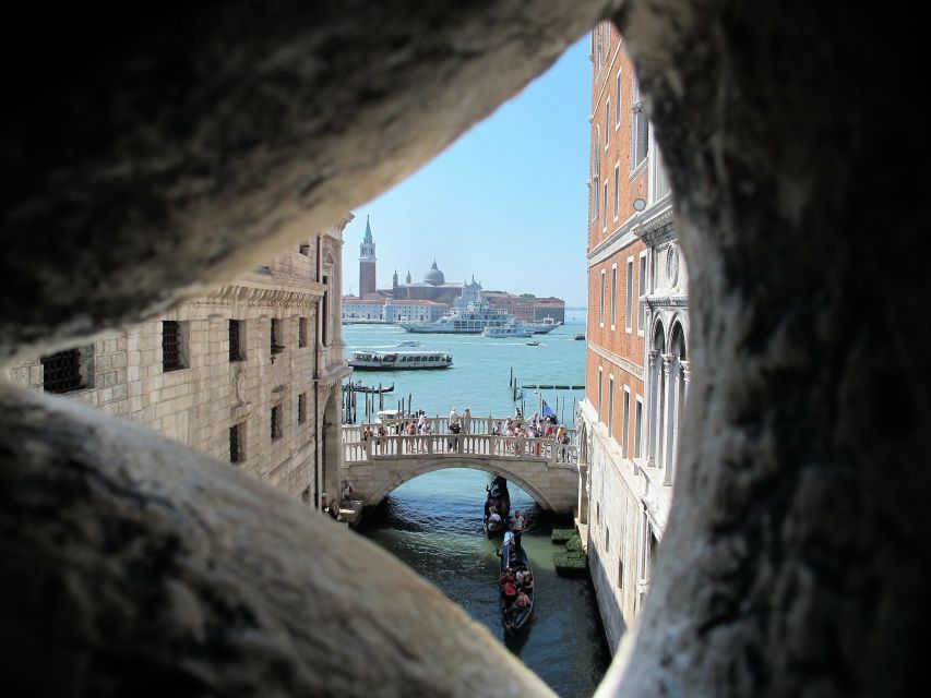 Venice: Doge's Palace & St. Mark's Basilica Tour - Why the skip-the-line ticket matters