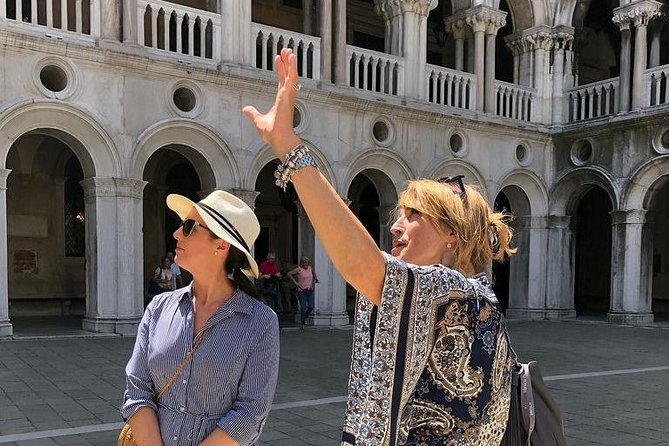 Venice Doge's Palace & St. Mark's Semi-Private Tour, Max 6 People - Crossing into the Doge’s Palace