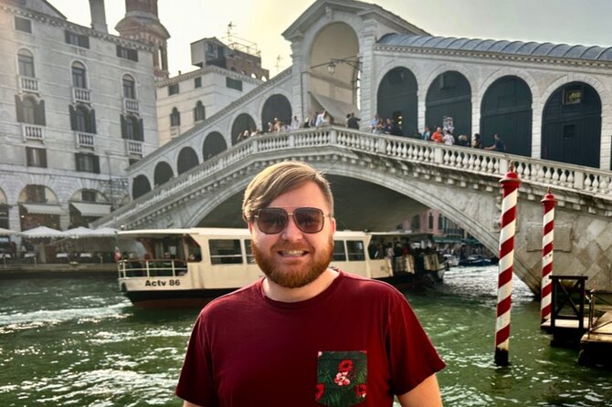 Venice in A Day: St Mark's Basilica, Doge's Palace & Gondola Ride - Rialto Bridge and the back streets