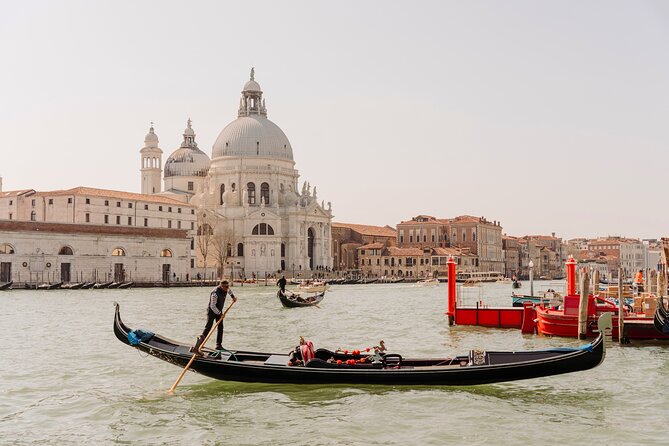 Venice In a Day: St Mark's, Doges Palace Gondola Ride & City Tour - Why this tour works for a first day in Venice