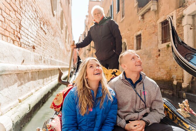 Venice In a Day: St Mark's, Doges Palace Gondola Ride & City Tour - The guides make the difference